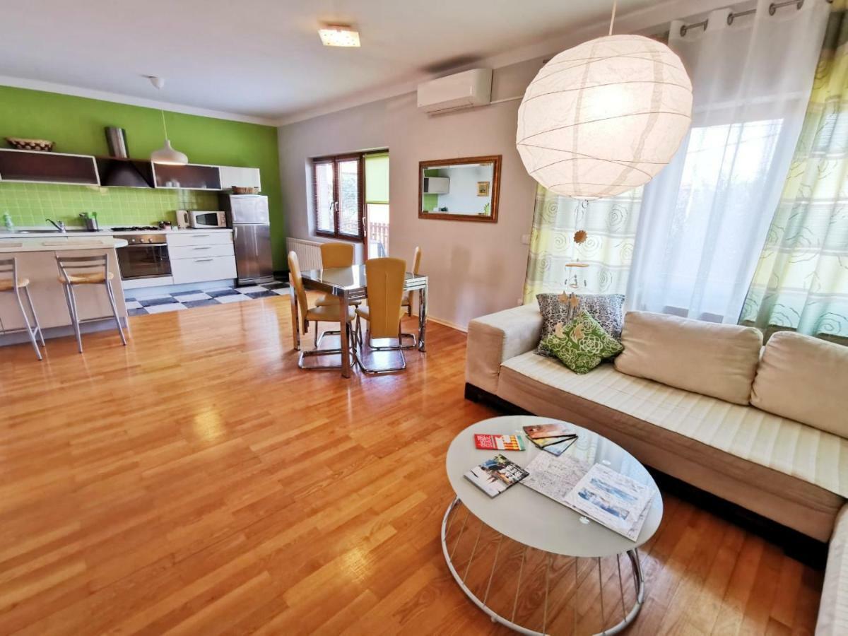 Apartment Arena Загреб Екстер'єр фото